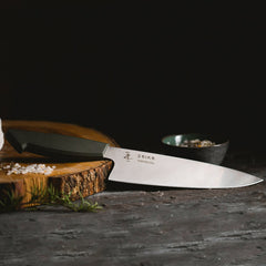 Zaika 20 cm Şef Bıçağı: Estetik Tasarım ve Profesyonel Keskinlik