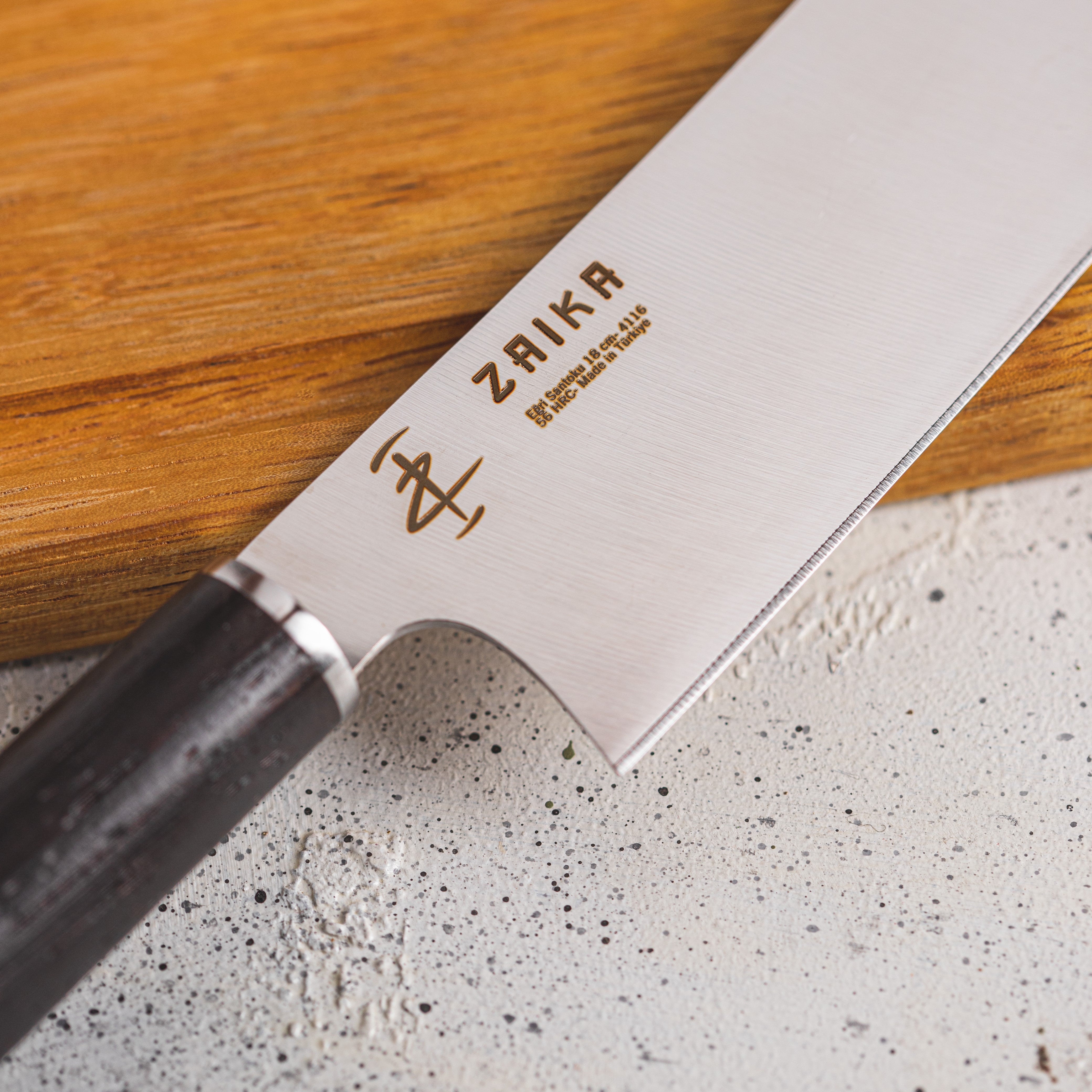 Eğri Santoku Ahşap Saplı Şef Bıçağı - 18cm Paslanmaz Çelik